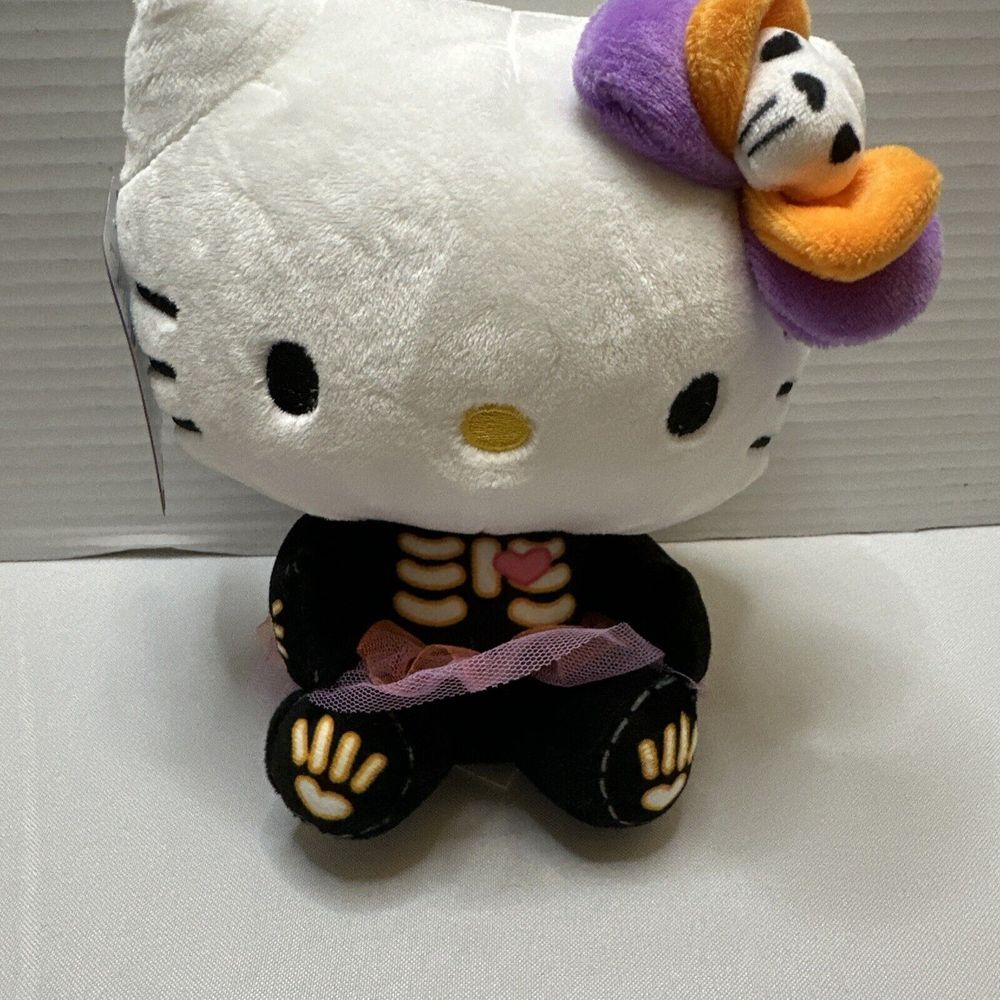 Sanrio HELLO KITTY with SKELETON COSTUME 8"‎ Halloween Plush